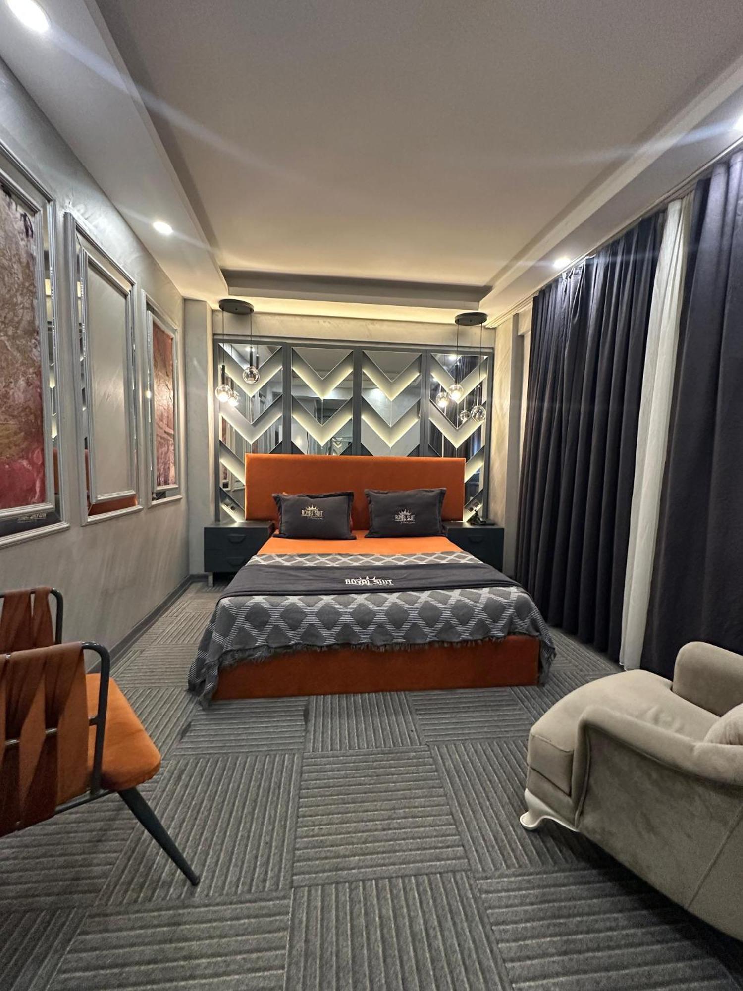 Royal Suit Premium Istanbul Exterior photo