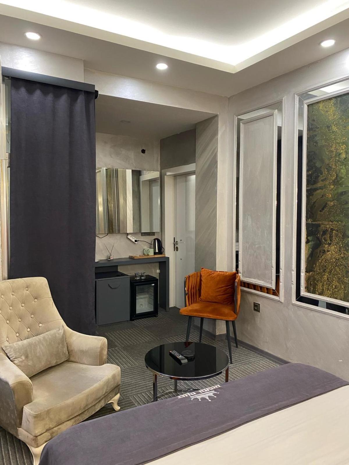 Royal Suit Premium Istanbul Exterior photo