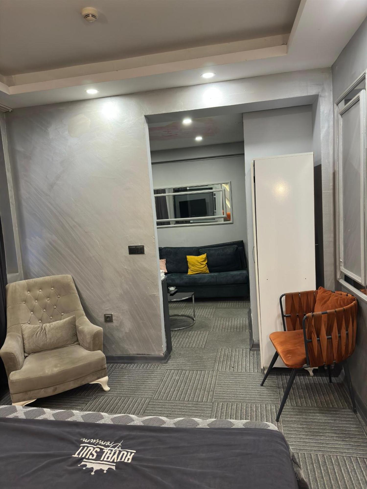 Royal Suit Premium Istanbul Exterior photo