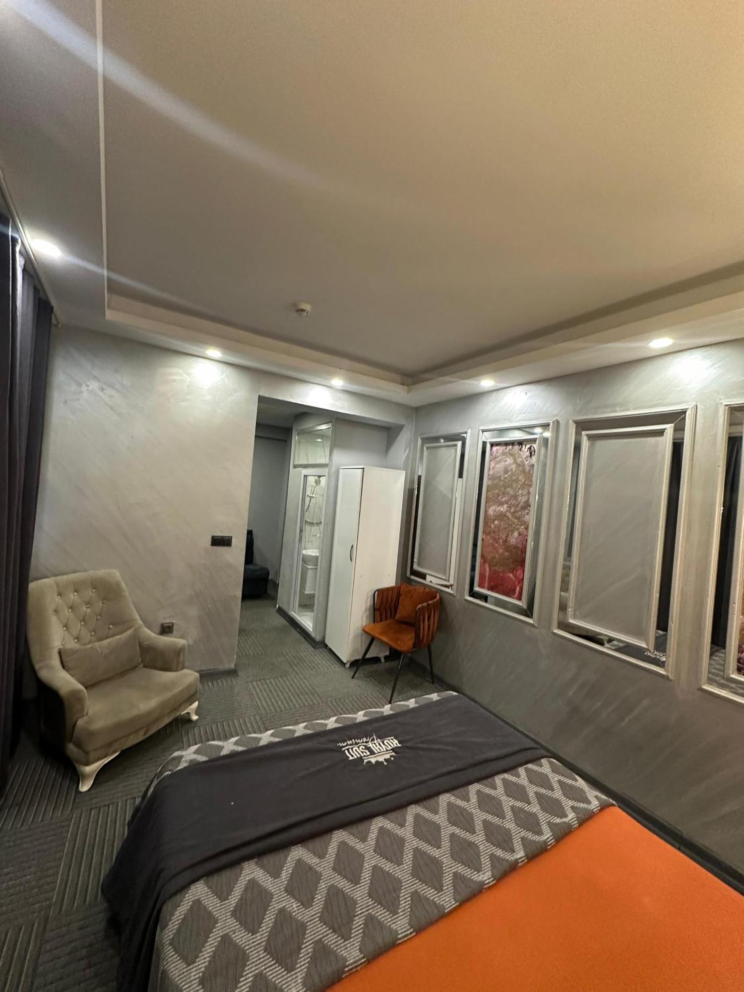 Royal Suit Premium Istanbul Exterior photo